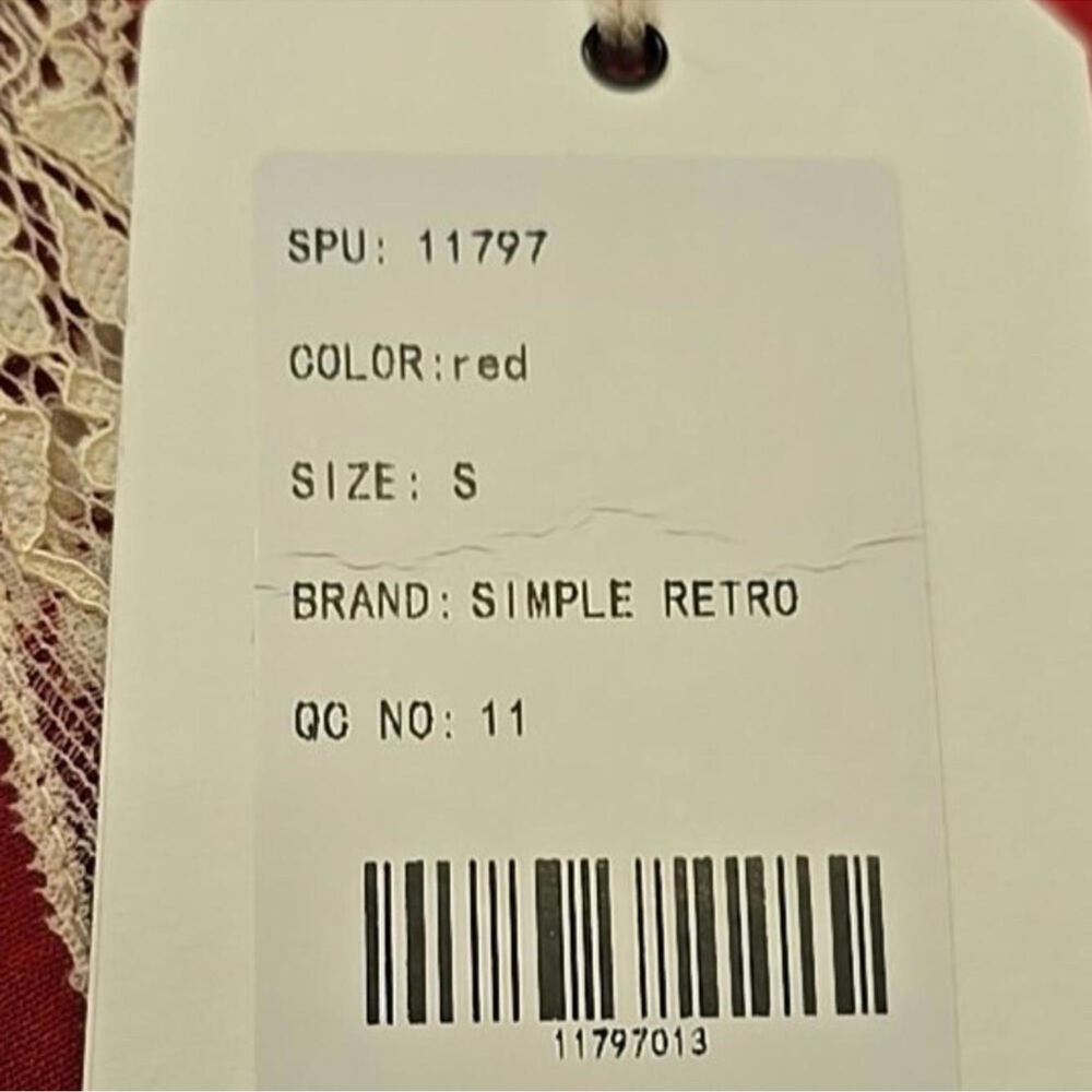 NWT Simply Retro Stormi Floral Midi Dress | Lace Trim | Size S - Picture 8 of 13